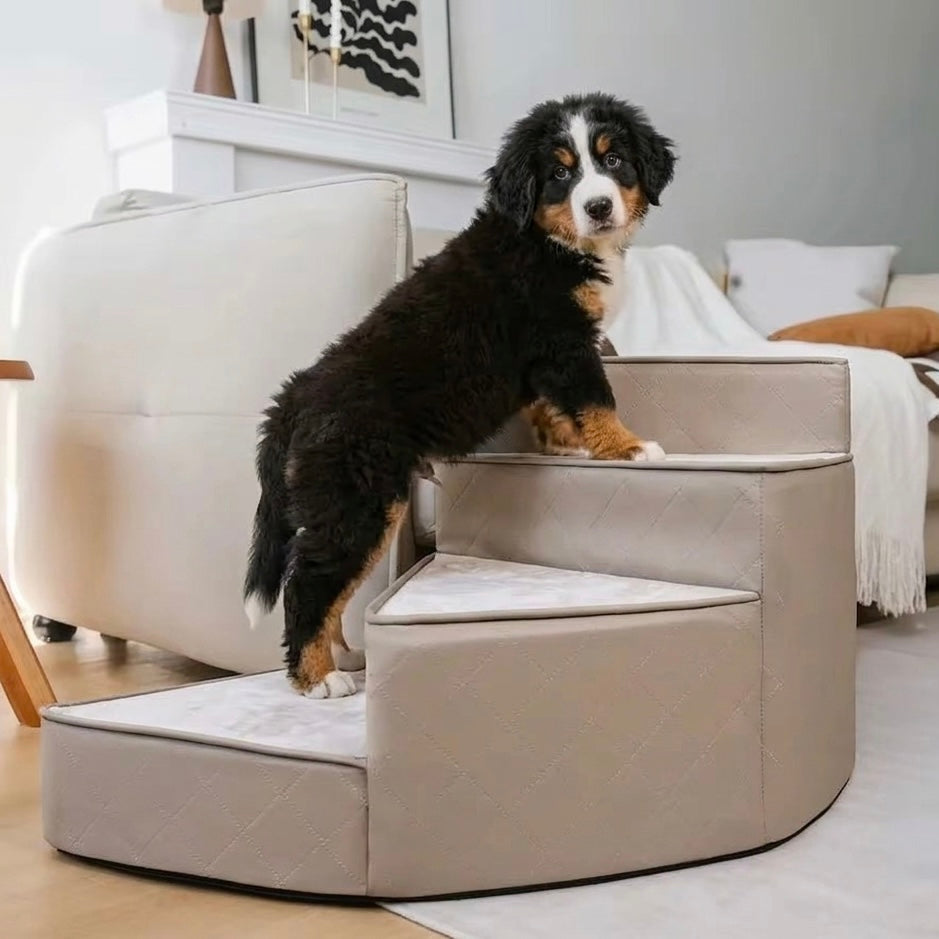Spiral Dog Stairs – Water-Repellent Faux Leather & Joint-Friendly Sponge