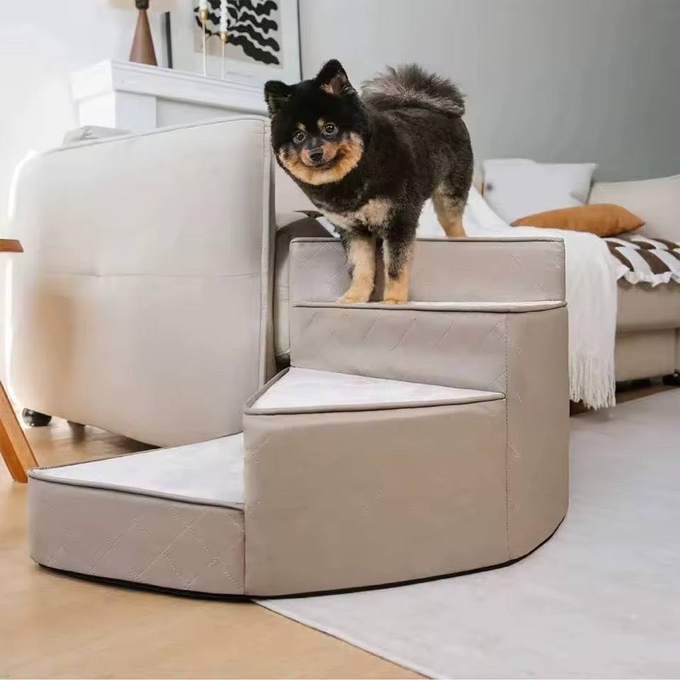 Spiral Dog Stairs – Water-Repellent Faux Leather & Joint-Friendly Sponge