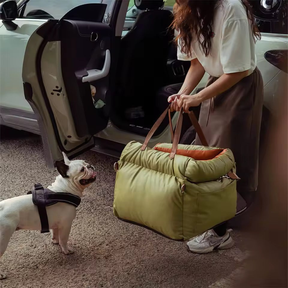 Plush Dog Car Seat with Safety Belt | Water-Repellent | 55x50x45cm | Lightweight & Portable