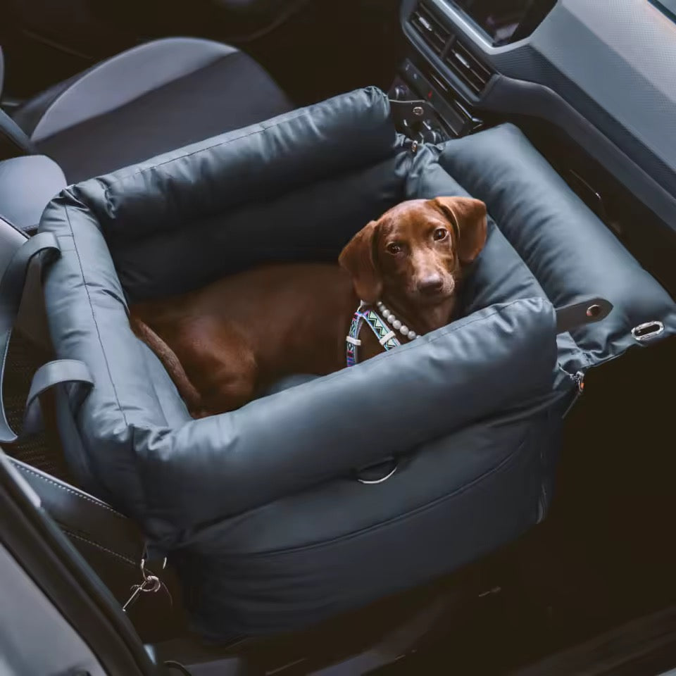 Plush Dog Car Seat with Safety Belt | Water-Repellent | 55x50x45cm | Lightweight & Portable